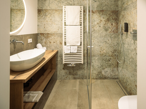 042-hellohotel-web_silbersalz