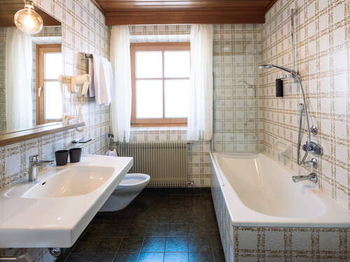 060-hellohotel-web_silbersalz