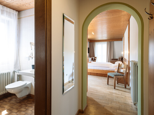 123-hellohotel-web_silbersalz